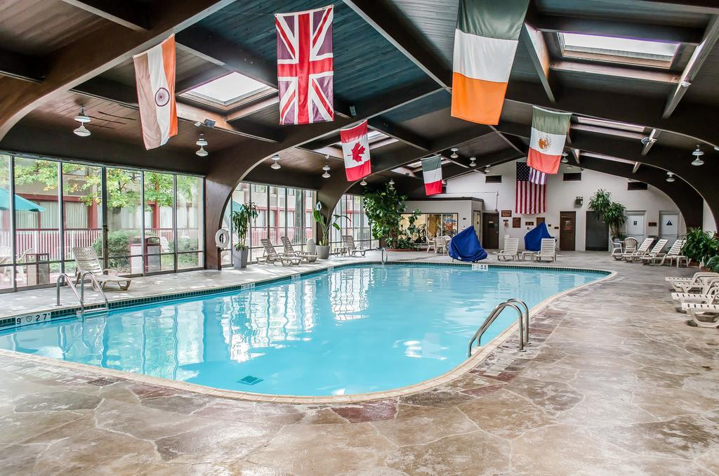 Norwood Inn Hudson المظهر الخارجي الصورة