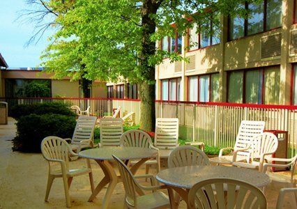 Norwood Inn Hudson المظهر الخارجي الصورة